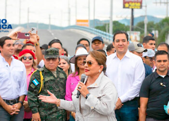 Xiomara Castro_radioamérica jpg