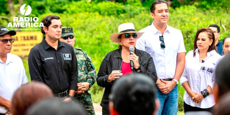 Xiomara Castro_radioamérica jpg