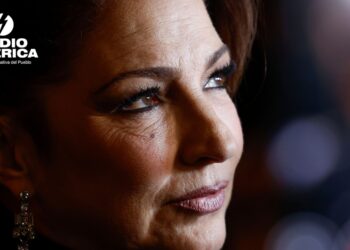 GLORIA ESTEFAN (Entrevista)