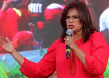 Candidata oficialista pide que se selle su triunfo en Honduras en paz y democracia