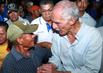 En Dulce Nombre de Culmí Nasry Asfura remarcó que no tiene alianzas con nadie