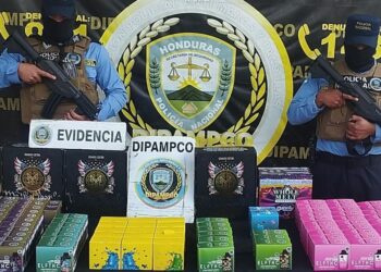 Autoridades decomisan millonario lote de drogas sintéticas en la capital