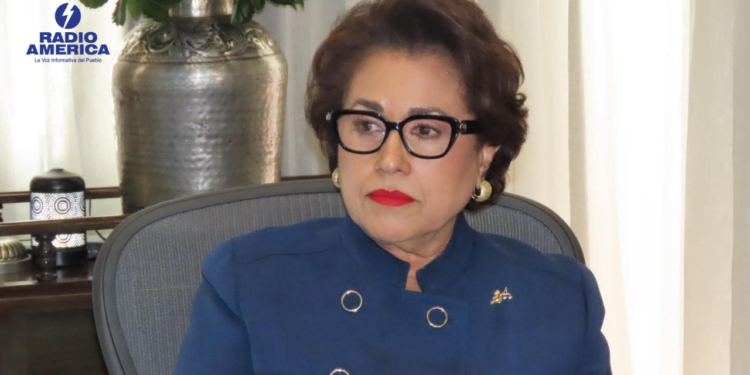 Rebeca Ráquel Obando
