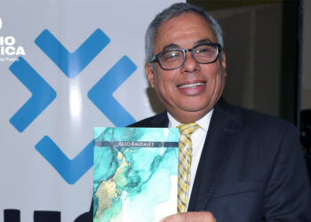Libro_radiamérica jpg