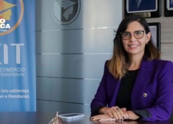 Directora de la CCIT dice que el país necesita una ley que regule el empleo por hora