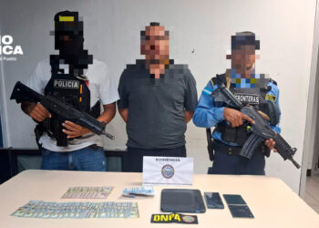 Policías_radioamérica jpg