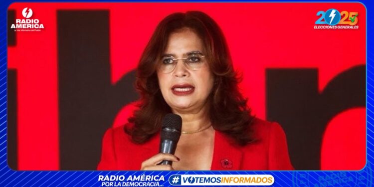 Rixi Moncada tilda de "imposición extranjera" proclamación de Asfura en Honduras