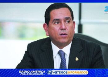 Antonio Rivera explica opciones de cómo podría ser nuevamente diputado del Congreso