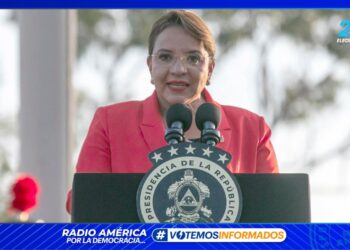 Xiomara Castro condena la «injerencia del presidente de EEUU» en elecciones de Honduras