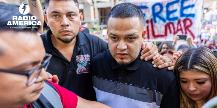 El salvadoreño Kilmar Ábrego García es liberado de un centro migratorio en EE.UU.
