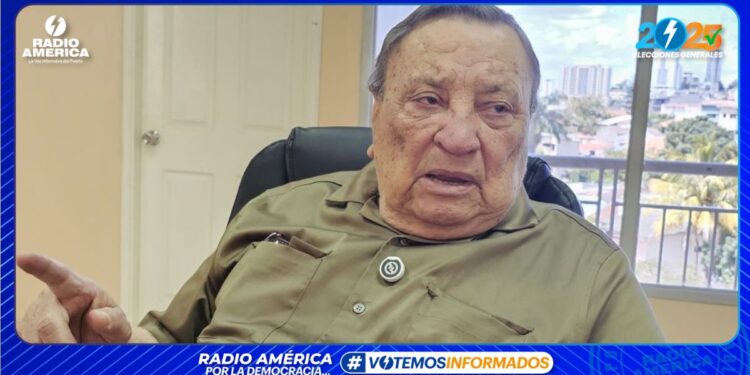 Augusto Aguilar considera necesario implementar reformas electorales, pero los políticos le tienen "miedo"