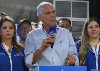 EFE: Nasry Asfura asumirá la Presidencia de Honduras sin el reconocimiento de Xiomara Castro