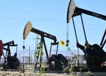 Petroleras de EE.UU. "no entrarán" pronto en Venezuela, pese al deseo de Trump: expertos