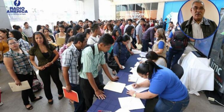 Ley de Empleo Parcial debe ser consensuada por sector obrero, dice Benjamín Vásquez
