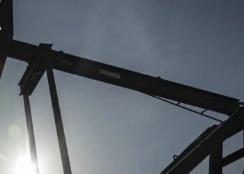 Petroleras
