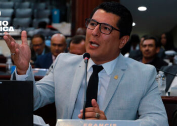 Francis Cabrera_radioamérica jpg