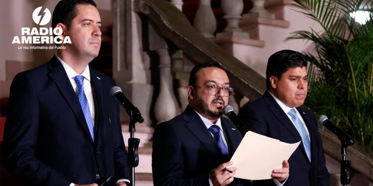 Funcionarios_radioamérica jpg