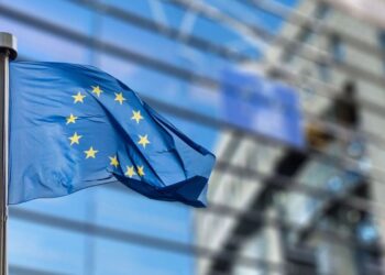 UE