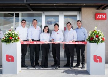 Banco Atlántida inaugura una nueva agencia Mega Larach en Choluteca y rinde homenaje a Don Emilio Larach