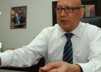 Exministro de Finanzas advierte que nuevo gobierno no debe subir impuestos y pide fortalecer el SAR