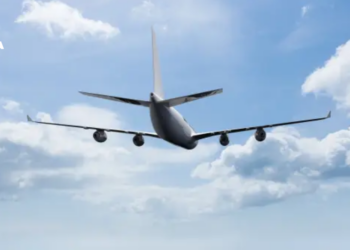 Indonesia busca un avión que «perdió el contacto» en el centro-este del país