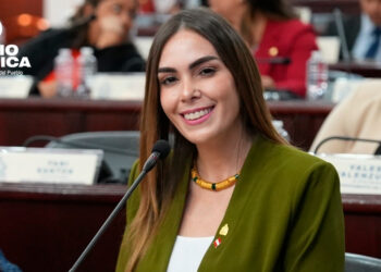 Alia Kafati_radioamérica jpg