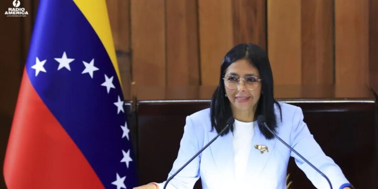 Delcy Rodríguez dice que Venezuela está en "calma" tras un mes del ataque de EE.UU.