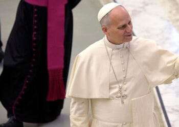 El papa pide fomentar la educación para prevenir abusos a menores y personas vulnerables