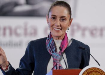 Sheinbaum anuncia envío de ayuda a Cuba y gestiones para retomar entregas de petróleo
