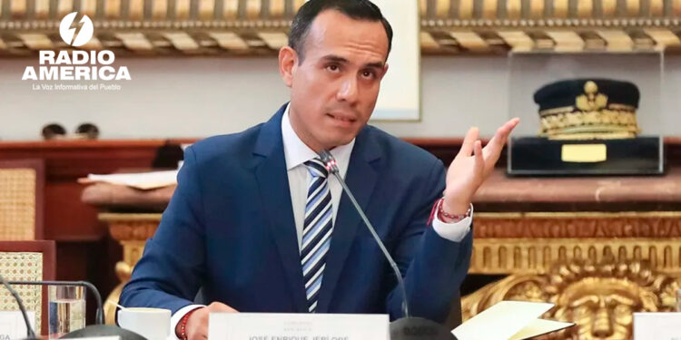 José Jerí_radioamérica jpg