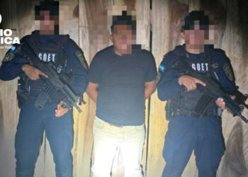 Salvadoreño_radioamérica jpg