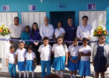 Dinant y su marca Zixx Inauguran Servicios Sanitarios a través de la iniciativa