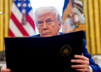 Trump retira respaldo a congresista republicano por no apoyar su política arancelaria