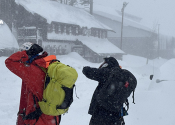 Recuperan los cuerpos de los nueve esquiadores muertos en la avalancha en EE.UU.