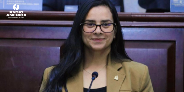 Justicia hondureña suspende de su cargo a una diputada opositora por presunta corrupción