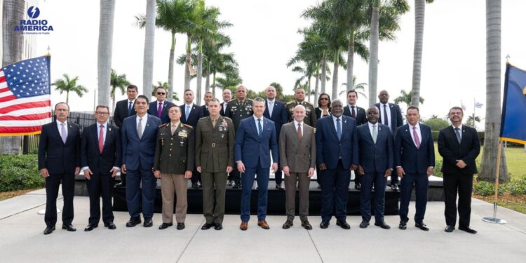 EEUU y Latinoamérica acuerdan combatir a los "narcoterroristas" en una reunión en Miami