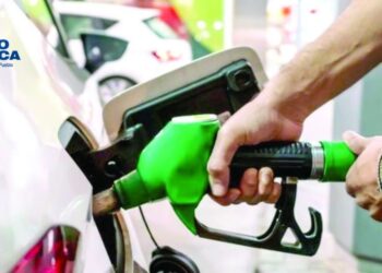 Gobierno asumirá el 50% del aumento de los combustibles mientras se estabilizan los mercados internacionales