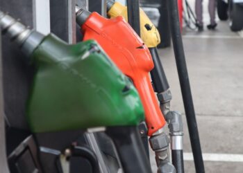 Gobierno asumirá el 50% del incremento de los combustibles