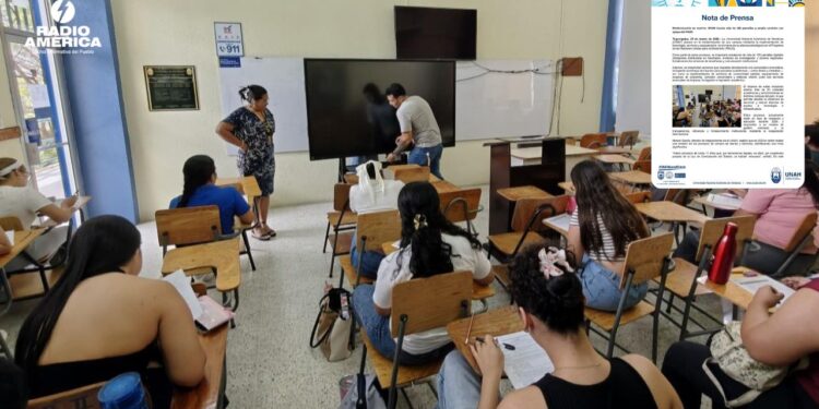 La UNAH impulsa la modernización con la instalación de 180 pantallas inteligentes