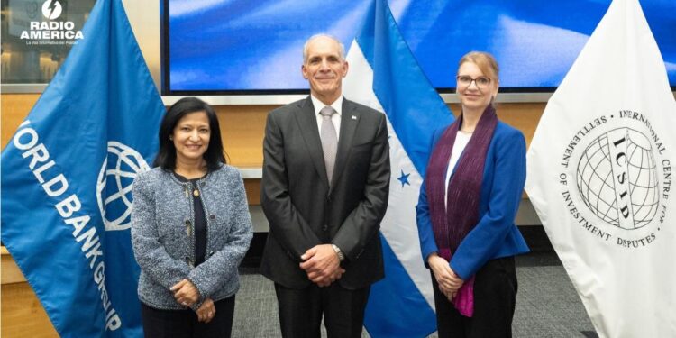 Presidente de Honduras, Nasry Asfura, oficializa la reincorporación de Honduras al CIADI en el Banco Mundial