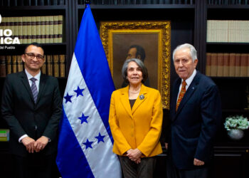 Embajador_radioamérica jpg