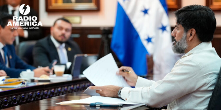Fiscal_radioamérica jpg
