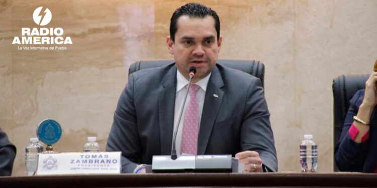 Tomás Zambrano_radioamérica jpg
