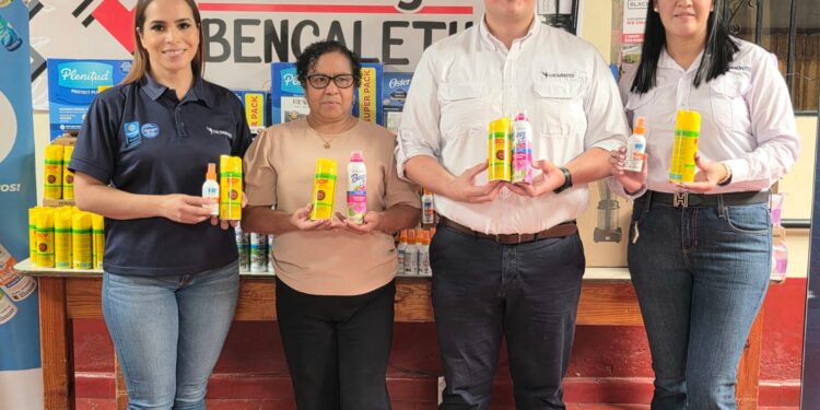 McBride (Caribbean) Limited entrega donativo a  Casa Hogar BENCALETH en Honduras