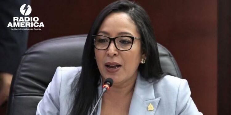 Hoy vence plazo para que autopostulantes a cargos en el TJE Y CNE entreguen documentación subsanada