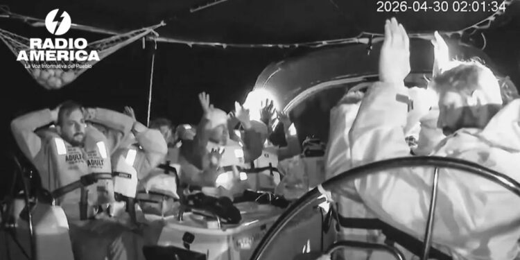 Israel detiene a unos 175 activistas de la Flotilla tras interceptar una veintena de naves