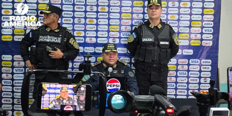 Policía Nacional reforzará estrategias de seguridad para evitar disturbios en encuentros deportivos