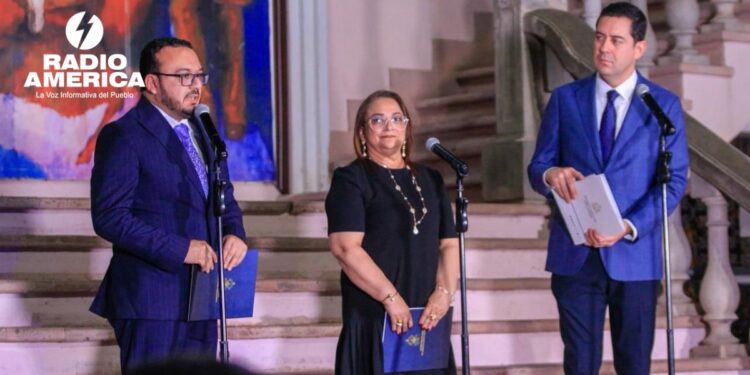 Gobierno oficializa incremento salarial al gremio magisterial