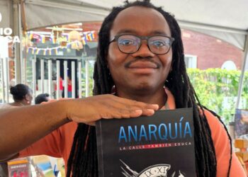 Tomás Cayetano retrata en su nuevo libro la violencia cotidiana en los barrios de Honduras