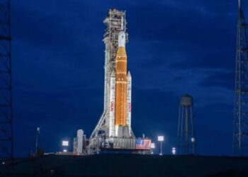 La NASA autoriza para hoy el salto final de Artemis II hacia la Luna